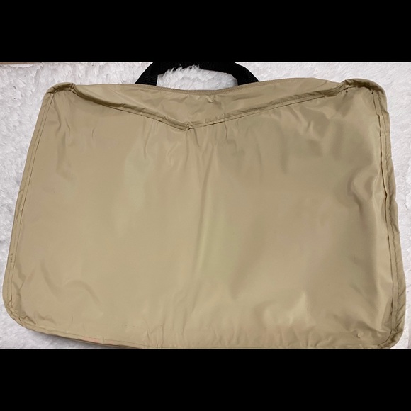 Vintage Calvin Klein Travel Bag - Picture 11 of 14